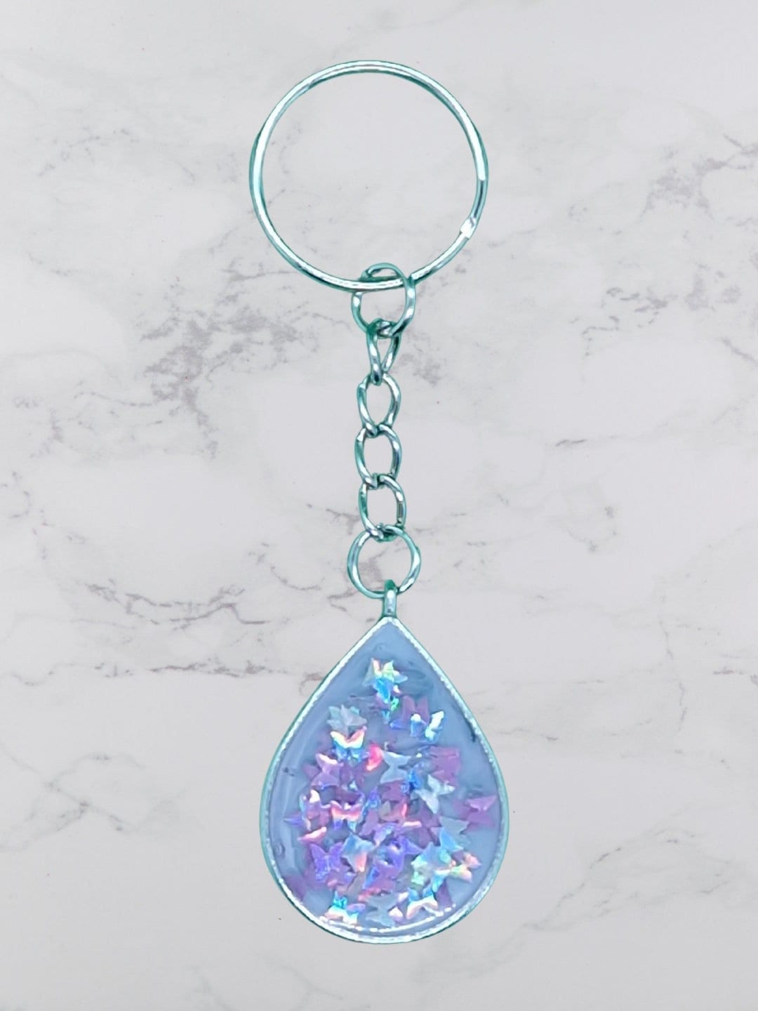 Porte-clé Goutte Pailletée Holographique – Ultra Brillant & Unique