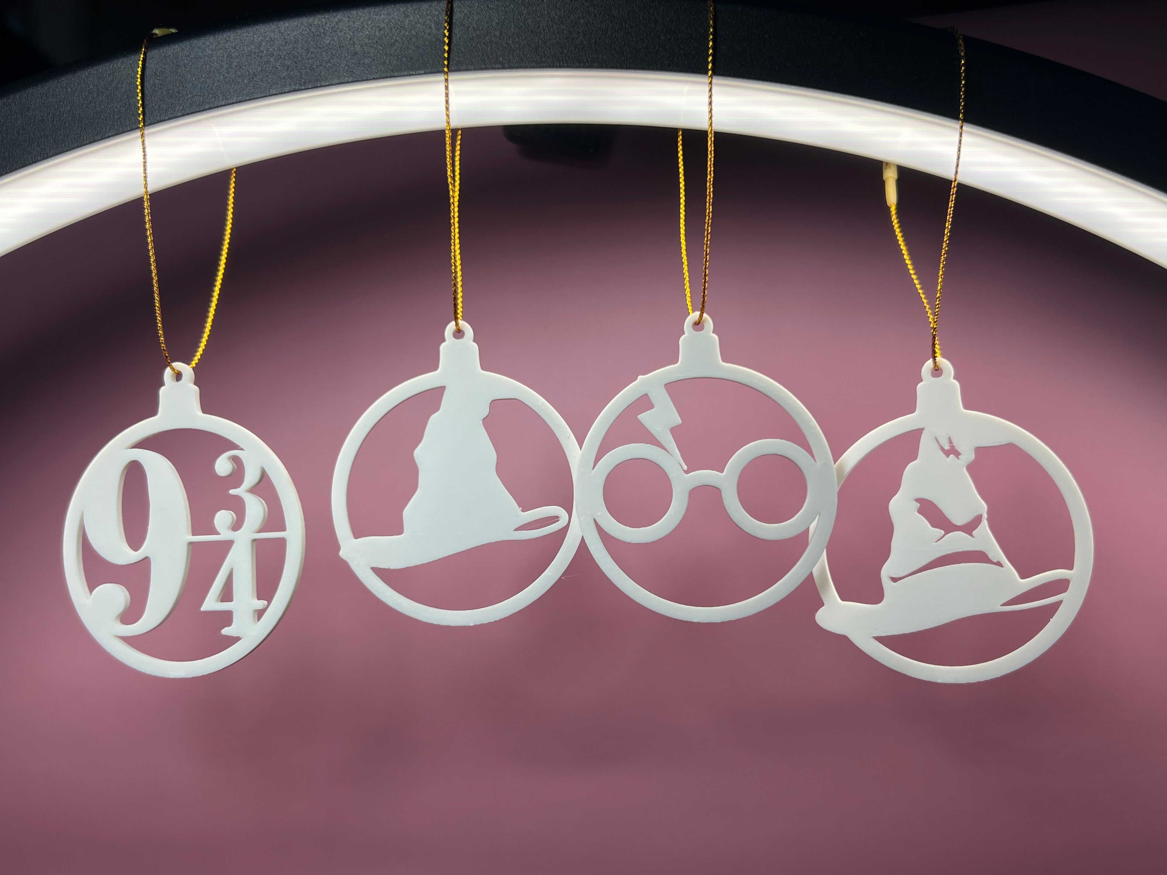 Décorations de Noël Magiques en Impression 3D – Boules Thématiques à Suspendre