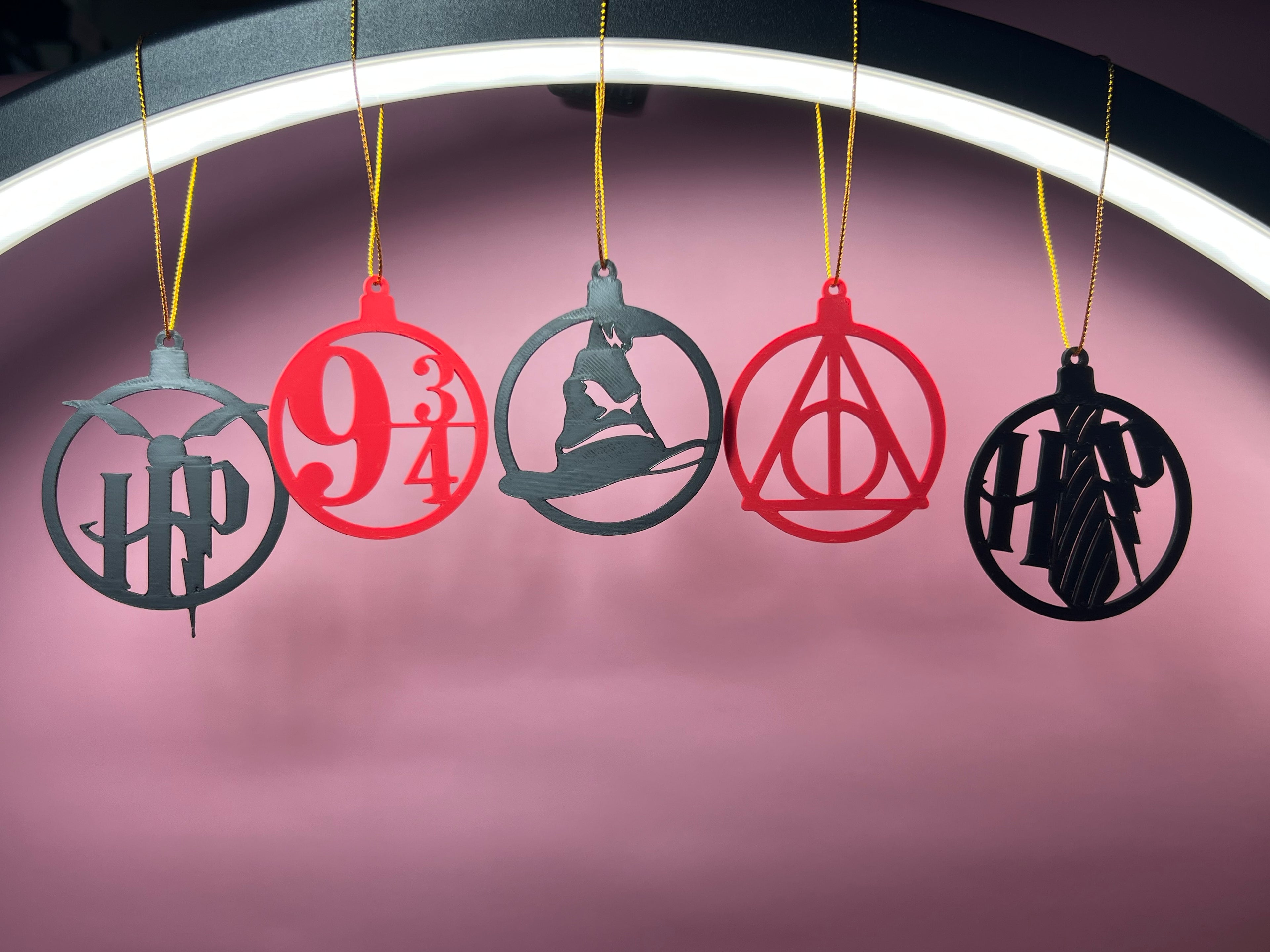 Décorations de Noël Magiques en Impression 3D – Boules Thématiques à Suspendre