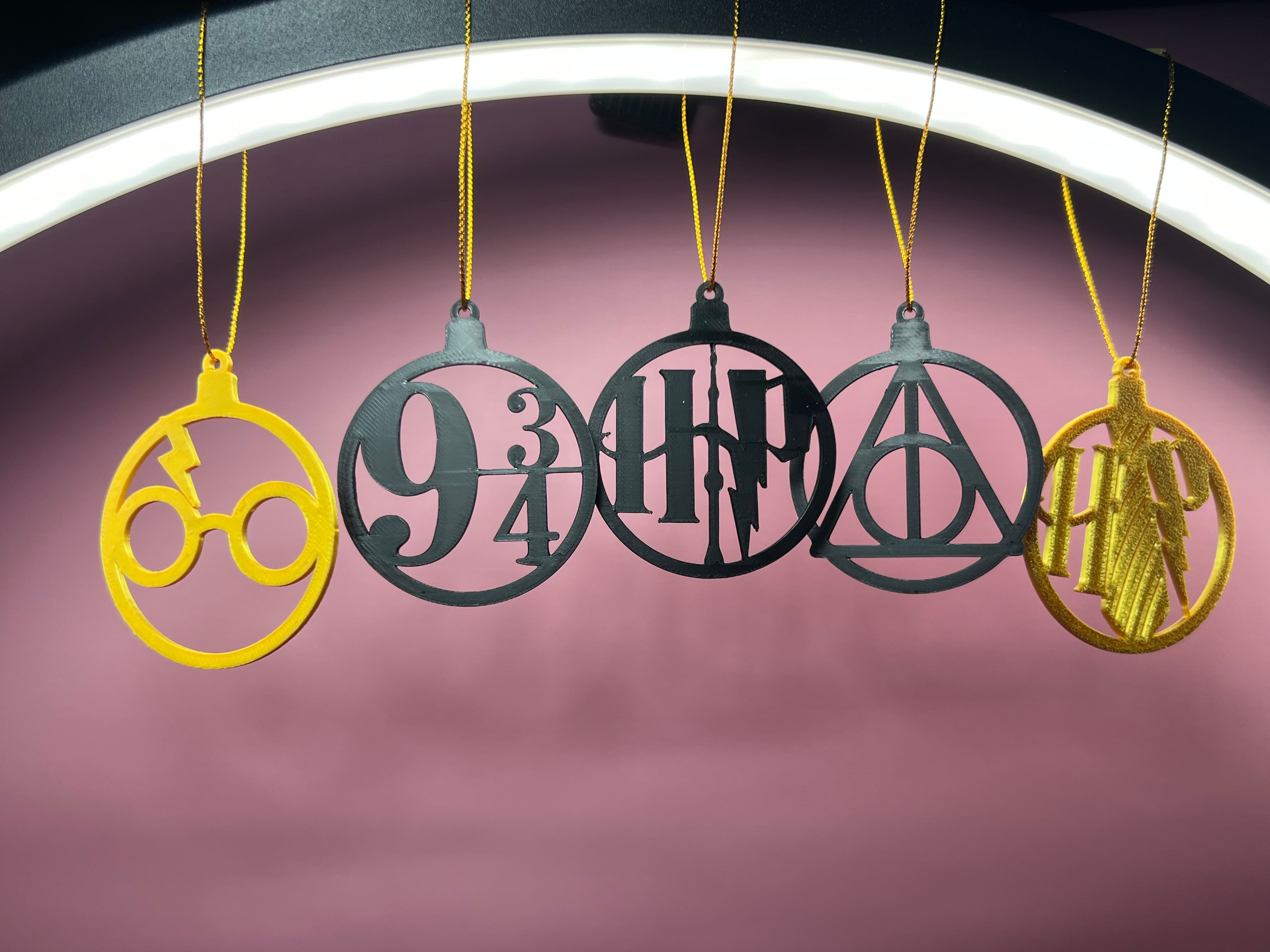 Décorations de Noël Magiques en Impression 3D – Boules Thématiques à Suspendre