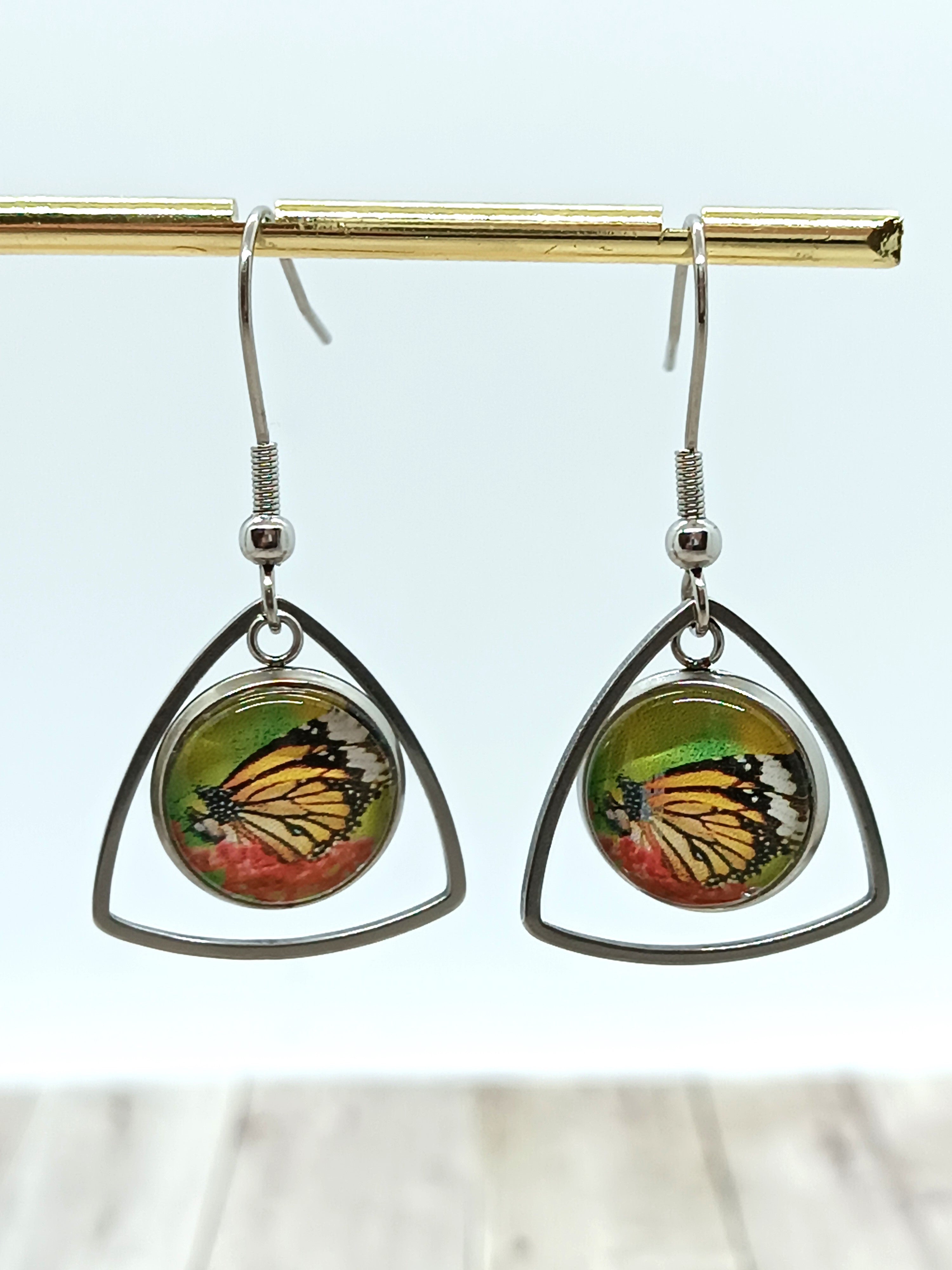 Boucles d’Oreilles Papillon Géométriques – Plusieurs Modèles | laiton | Bijoux Légers & Colorés